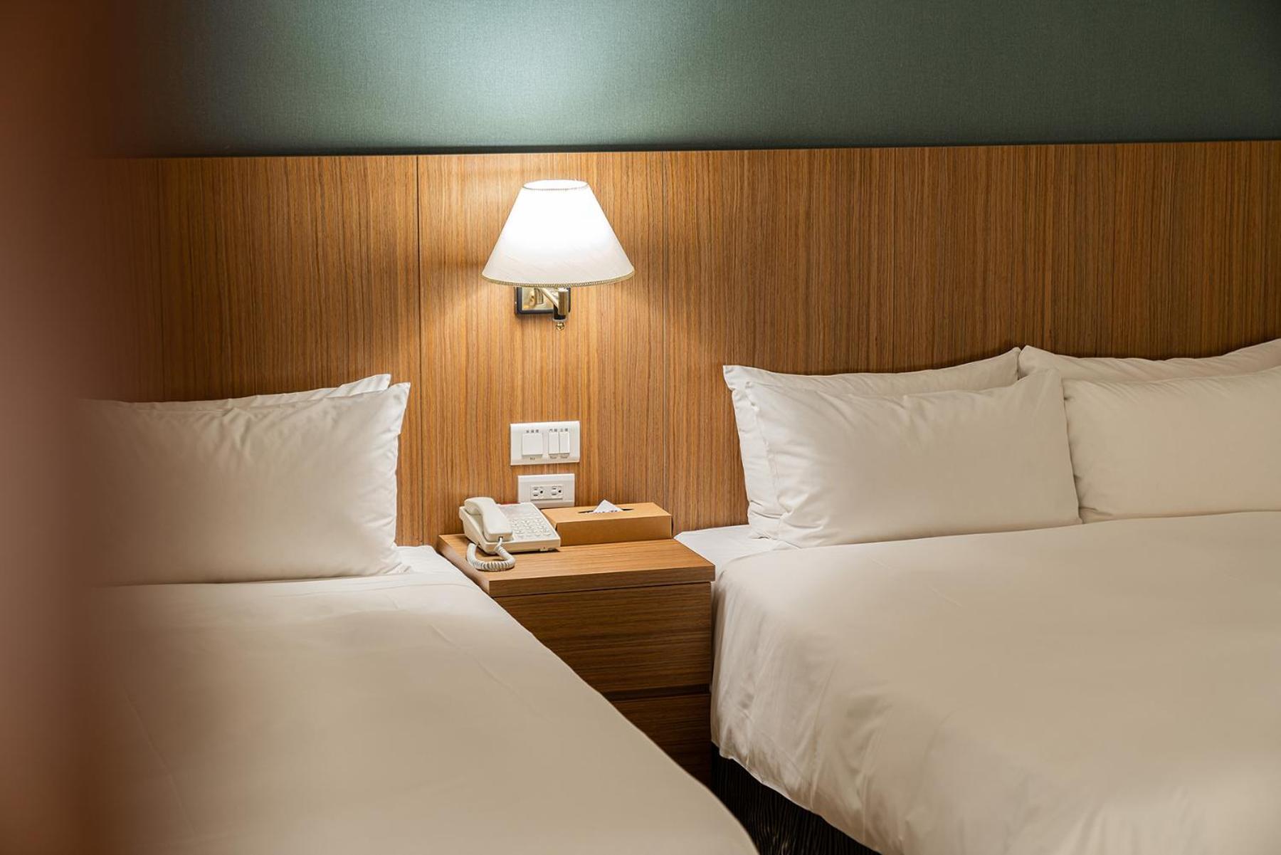 Hotel National Тайчжун Экстерьер фото