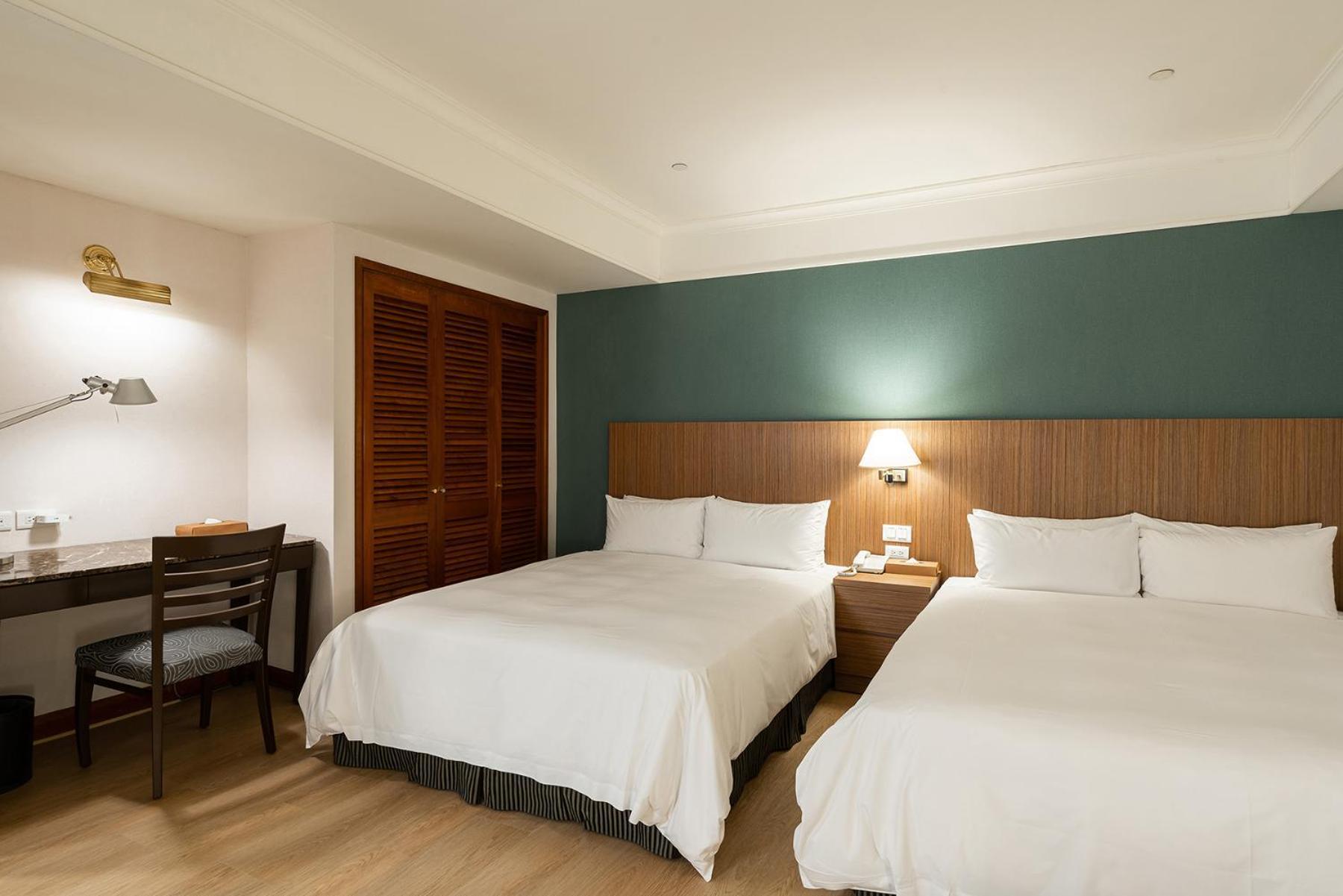Hotel National Тайчжун Экстерьер фото