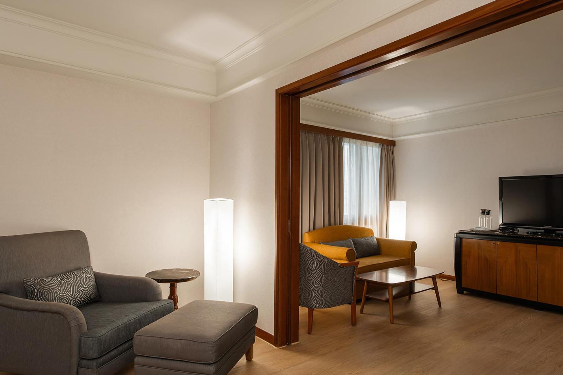 Hotel National Тайчжун Экстерьер фото