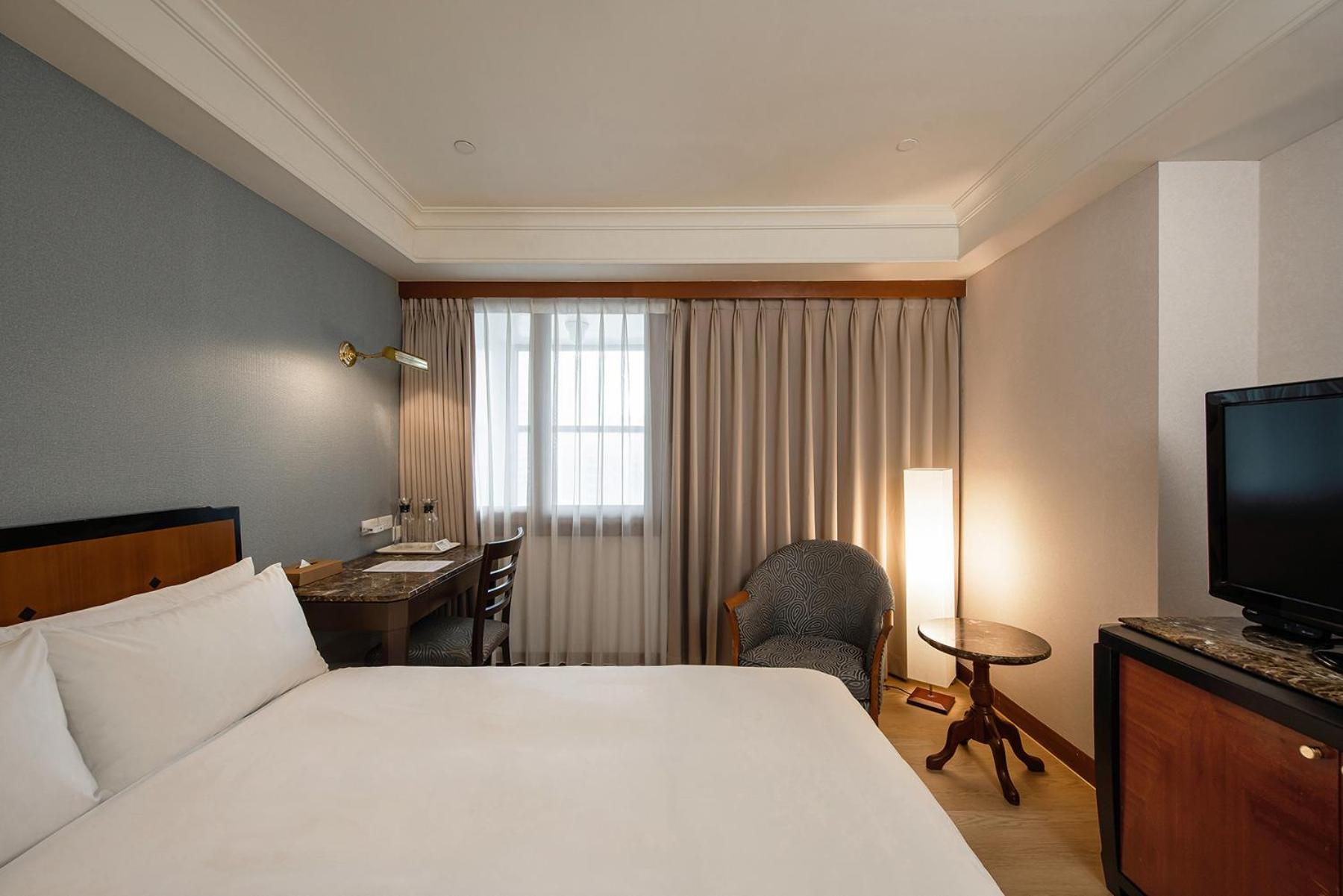 Hotel National Тайчжун Экстерьер фото