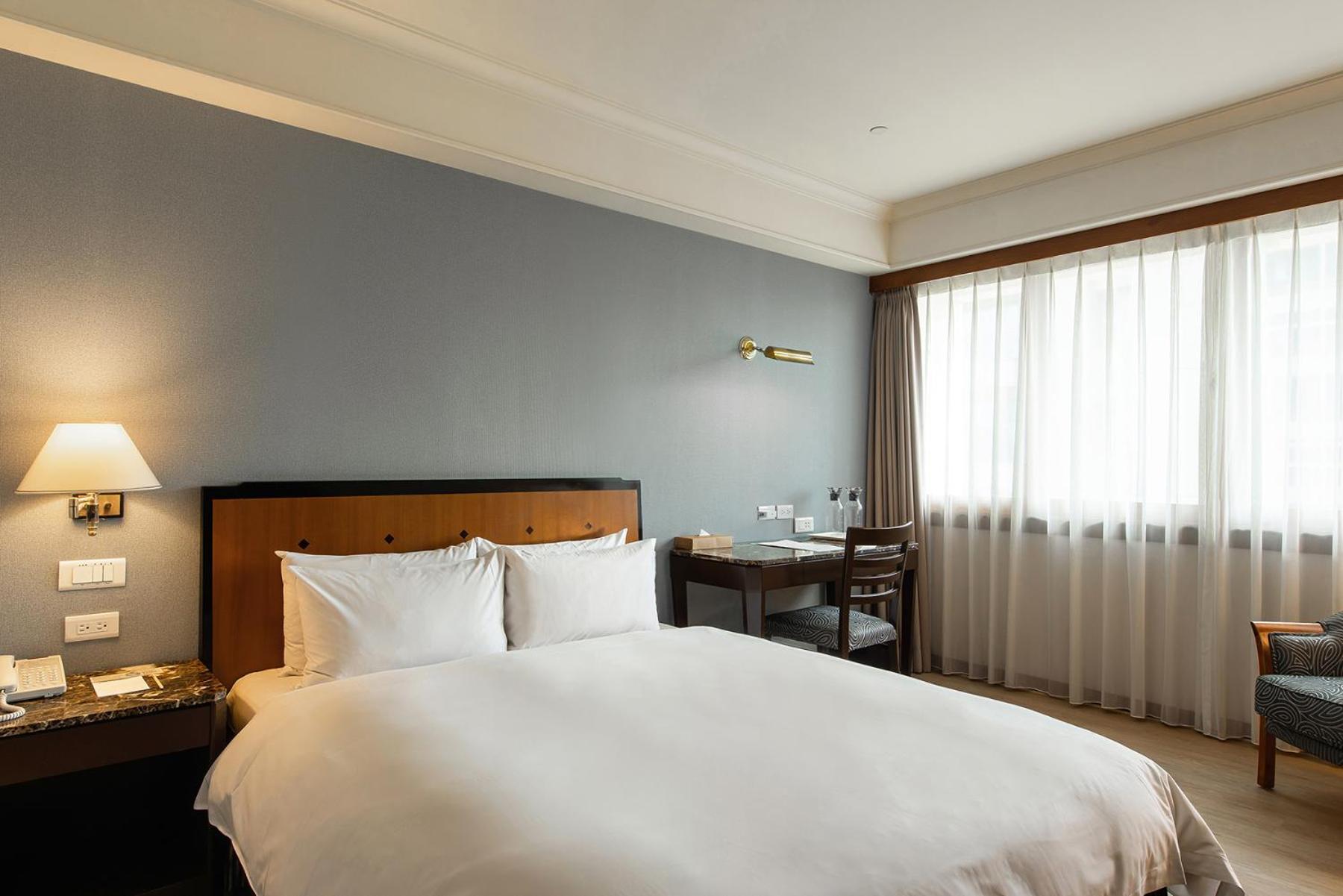 Hotel National Тайчжун Экстерьер фото