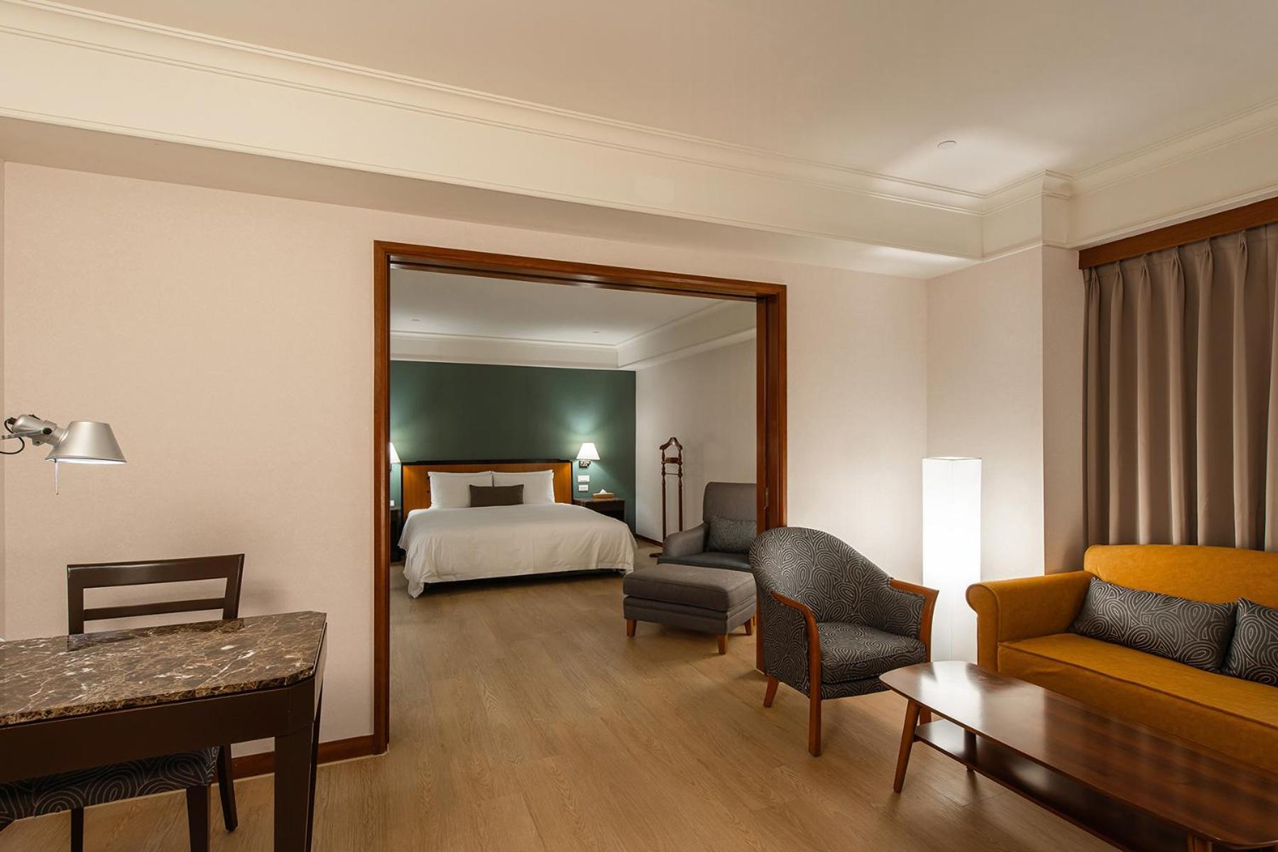 Hotel National Тайчжун Экстерьер фото