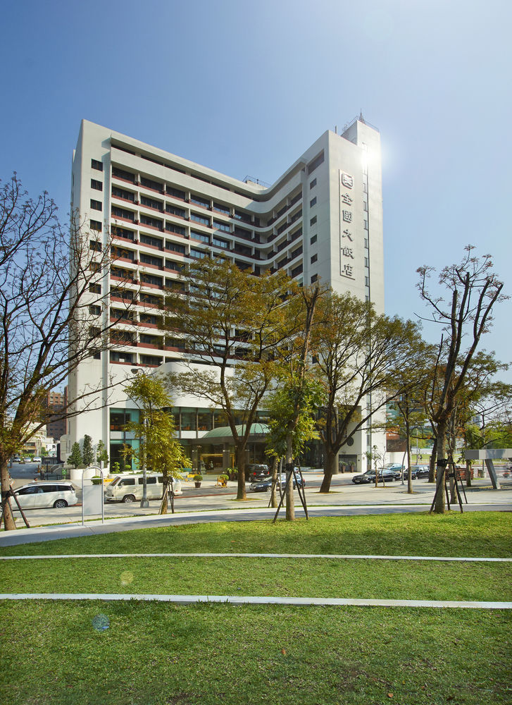 Hotel National Тайчжун Экстерьер фото